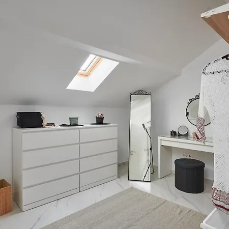 On The Third Cloud 2bdr With Walk-in Closet Διαμέρισμα Cavtat